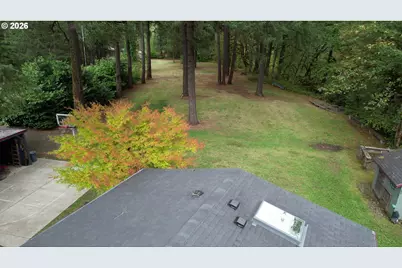 11111 Little River Rd, Glide, OR 97443 - Photo 8