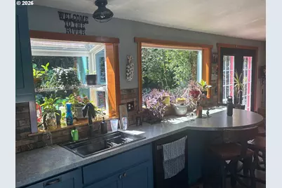 11111 Little River Rd, Glide, OR 97443 - Photo 4