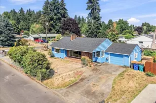 204 NW 69th St, Vancouver, WA 98665 - Photo 2