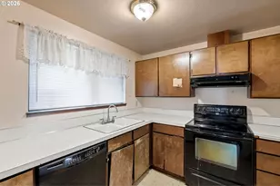 1785 SW Battaglia Ave, Gresham, OR 97080 - Photo 6