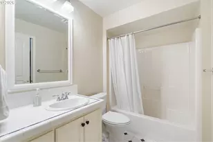 15200 NW Aberdeen Dr, Portland, OR 97229 - Photo 8