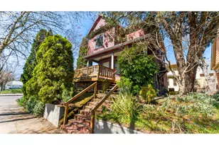 111 N Monroe St, Portland, OR 97227 - Photo 2