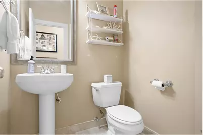 2744 NW Daysha Dr, Roseburg, OR 97471 - Photo 16