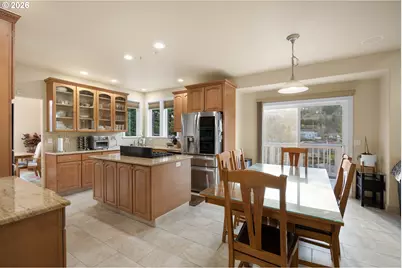 2744 NW Daysha Dr, Roseburg, OR 97471 - Photo 10