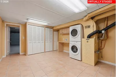 2718 NW Quimby St, Portland, OR 97210 - Photo 22