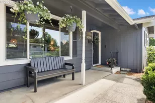 14295 SW Red Haven Dr, Beaverton, OR 97008 - Photo 2
