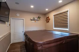 1821 NW Sellwood St, Roseburg, OR 97471 - Photo 24