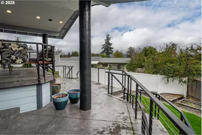 1821 NW Sellwood St, Roseburg, OR 97471 - Photo 42