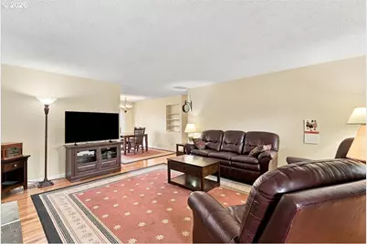 404 SE 2nd Ave, Battle Ground, WA 98604 - Photo 8