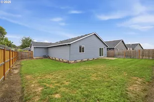 369 Cornwell St, Woodburn, OR 97071 - Photo 26