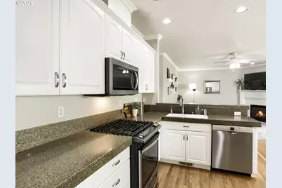 1312 SE 14th Ave, Canby, OR 97013 - Photo 10