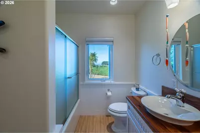 1122 Three Wood Dr, Bandon, OR 97411 - Photo 24