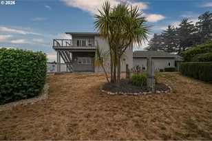 1122 Three Wood Dr, Bandon, OR 97411 - Photo 38