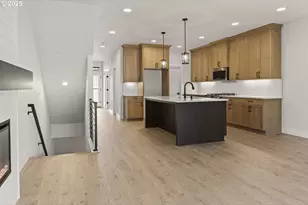 4703 NW Camas Meadows Dr, Camas, WA 98607 - Photo 6