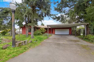 885 Aspen St, Springfield, OR 97477 - Photo 4