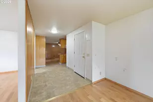 885 Aspen St, Springfield, OR 97477 - Photo 30