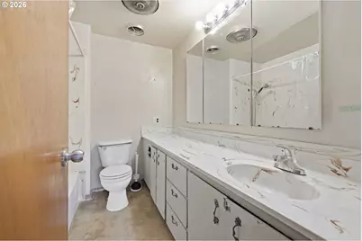 885 Aspen St, Springfield, OR 97477 - Photo 28