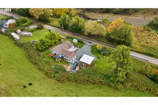 54124 Old Broadbent Rd, Myrtle Point, OR 97458 - Photo 42