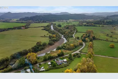 54124 Old Broadbent Rd, Myrtle Point, OR 97458 - Photo 40