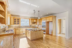 17210 S Radfords View Ln, Oregon City, OR 97045 - Photo 16