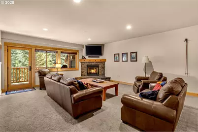 31254 E Collins Lake Rd #22, Government Camp, OR 97028 - Photo 6