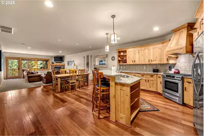 31254 E Collins Lake Rd #22, Government Camp, OR 97028 - Photo 12