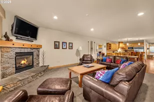 31254 E Collins Lake Rd, Government Camp, OR 97028 - Photo 18