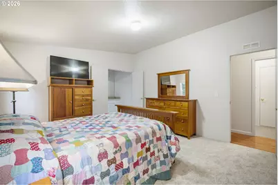 88686 Chapman Rd, Florence, OR 97439 - Photo 16