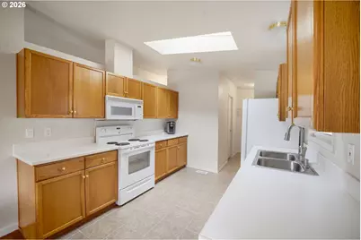 88686 Chapman Rd, Florence, OR 97439 - Photo 14