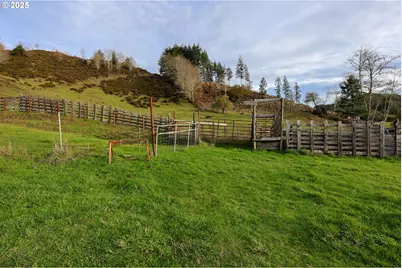 96312 Shutters Creek Ln, North Bend, OR 97459 - Photo 22