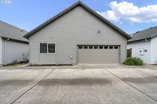 2072 Lakeland Way, Eugene, OR 97408 - Photo 26