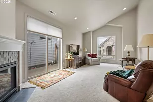 2072 Lakeland Way, Eugene, OR 97408 - Photo 6