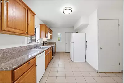 3206 SE 87th Ave, Portland, OR 97266 - Photo 12