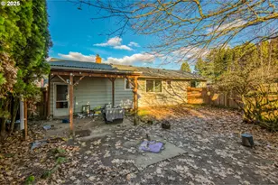 12720 SE Alder St, Portland, OR 97233 - Photo 18