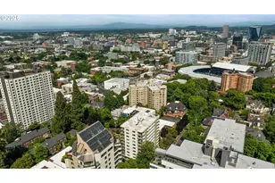 2211 SW Park Pl, Portland, OR 97205 - Photo 36