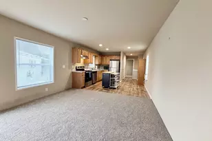 1040 SW 11th St, Hermiston, OR 97838 - Photo 6