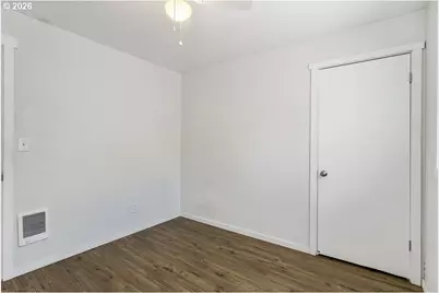 311 SE 155th Pl, Portland, OR 97233 - Photo 22