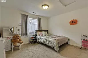 35505 Iris Way, Saint Helens, OR 97051 - Photo 14