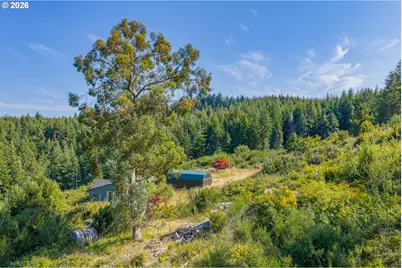 70113 Stage Rd, North Bend, OR 97459 - Photo 8