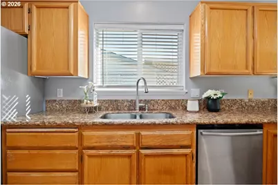 4240 NE Paintbrush Ct, Salem, OR 97305 - Photo 16