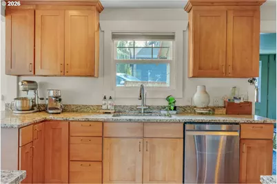 8610 SE 28th Ave, Milwaukie, OR 97222 - Photo 16