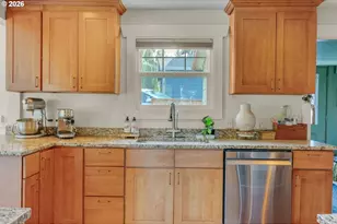 8610 SE 28th Ave, Milwaukie, OR 97222 - Photo 16