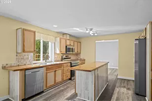 2145 Salmon St, Woodland, WA 98674 - Photo 8