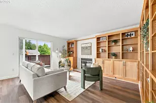 10690 SW Davies Rd, Beaverton, OR 97008 - Photo 2