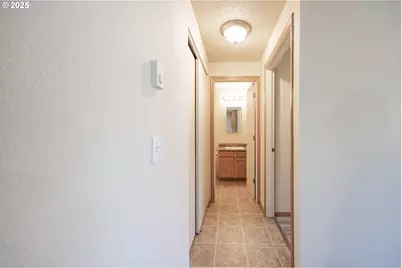 1100 S Pearl St, Centralia, WA 98531 - Photo 18