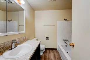 164 NE 4th Ave, Canby, OR 97013 - Photo 14