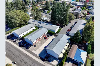 164 NE 4th Ave, Canby, OR 97013 - Photo 2