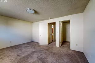 164 NE 4th Ave, Canby, OR 97013 - Photo 20