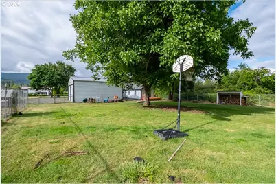 123 N Santiam Hwy, Gates, OR 97346 - Photo 30