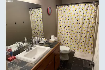 165 Danielle Dr, Winston, OR 97496 - Photo 22